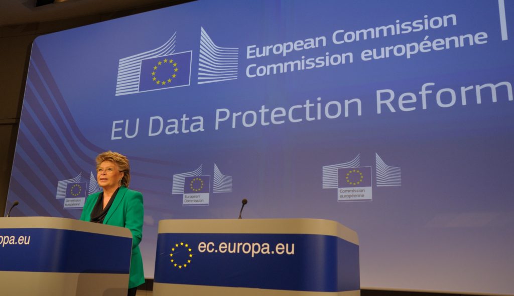 EU Persondataforordningen kræver at du er klar i 2017 ellers gives bøder på 4% af DIN omsætning eller 20 millioner €