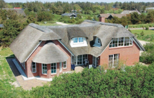 Sommerhus ejere oplever M2 priser tæt 25.000 kr. hvorfor det perfekte tidspunkt for salg er tilstede